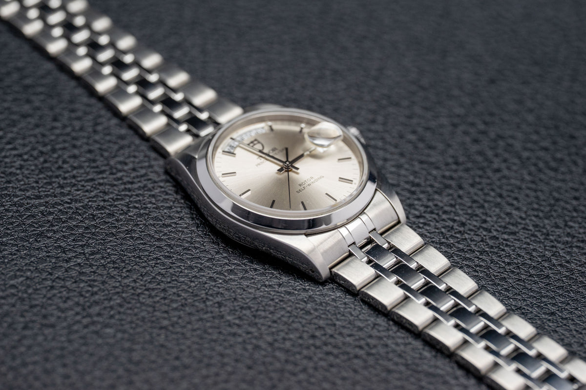 Tudor Date-Day 76200 Silver Dial 2008 Papers