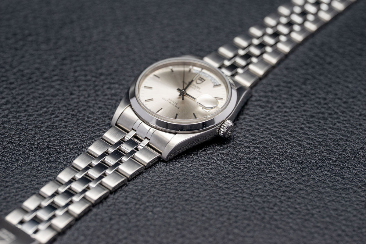 Tudor Date-Day 76200 Silver Dial 2008 Papers