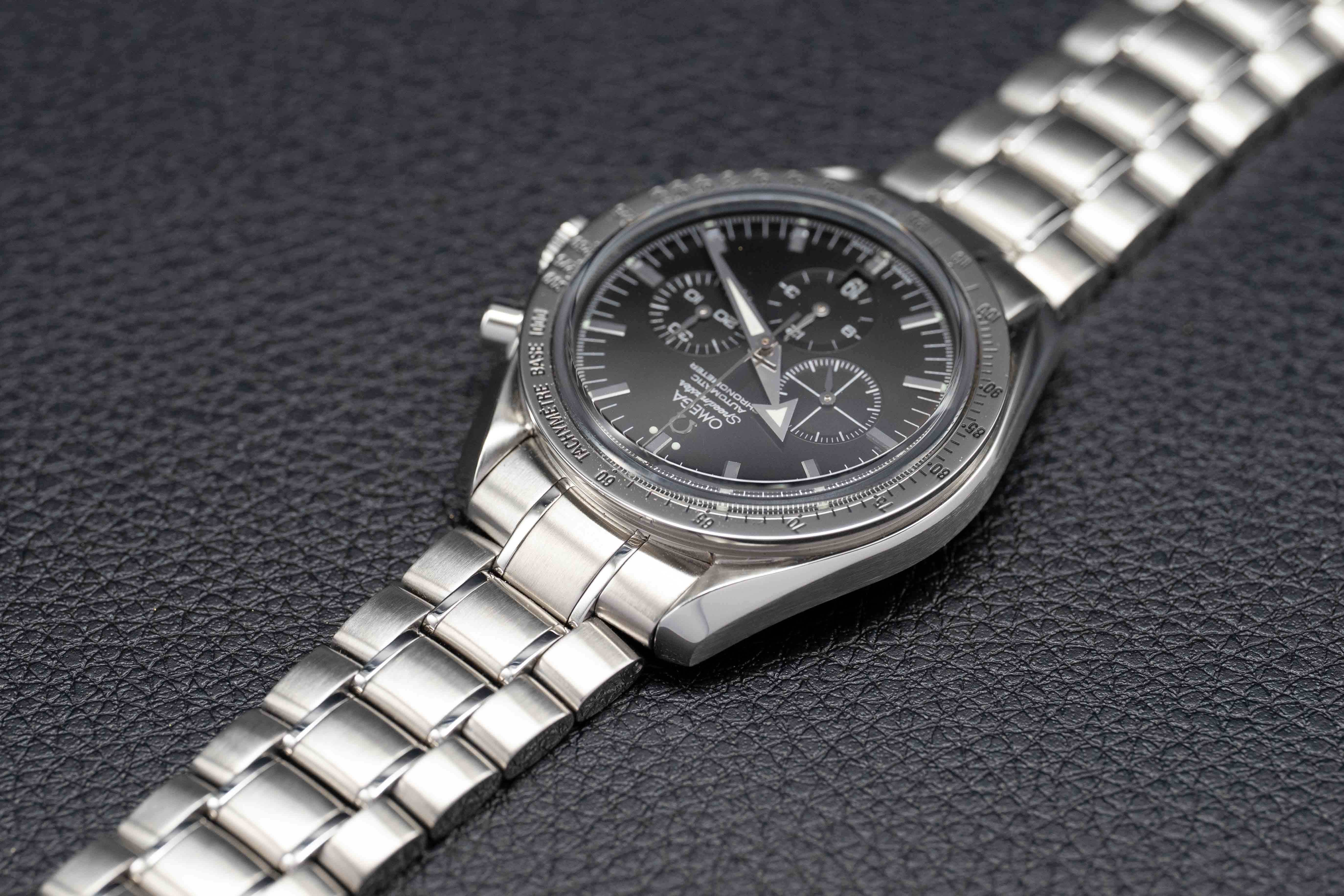 Omega Speedmaster Broad Arrow 3551.50 Black Dial 2004 Papers
